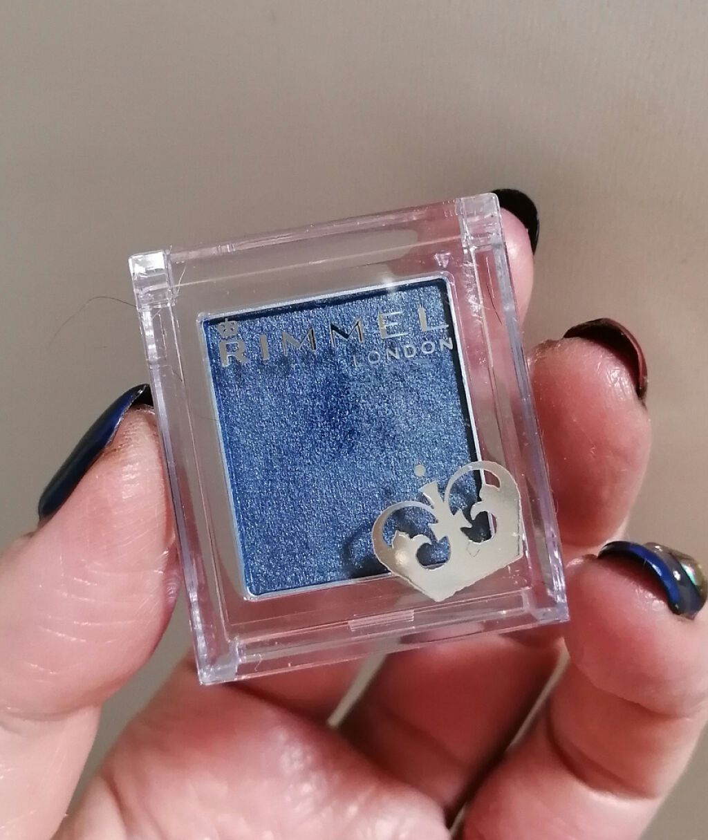 プリズム パウダーアイカラー 011 グレイッシュブルー/リンメル ロンドン/単色アイシャドウを使ったクチコミ（1枚目）