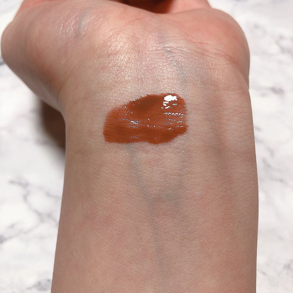 コンフォート リップオイル インテンス 01 インテンス ヌード/CLARINS/リップグロスを使ったクチコミ（3枚目）