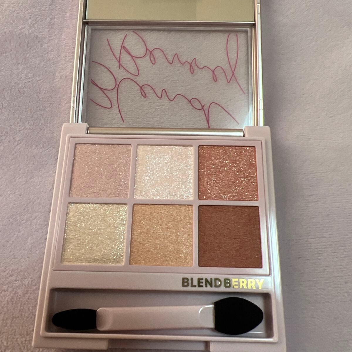 オーラクリエイション/BLEND BERRY/アイシャドウパレットを使ったクチコミ(1枚目)