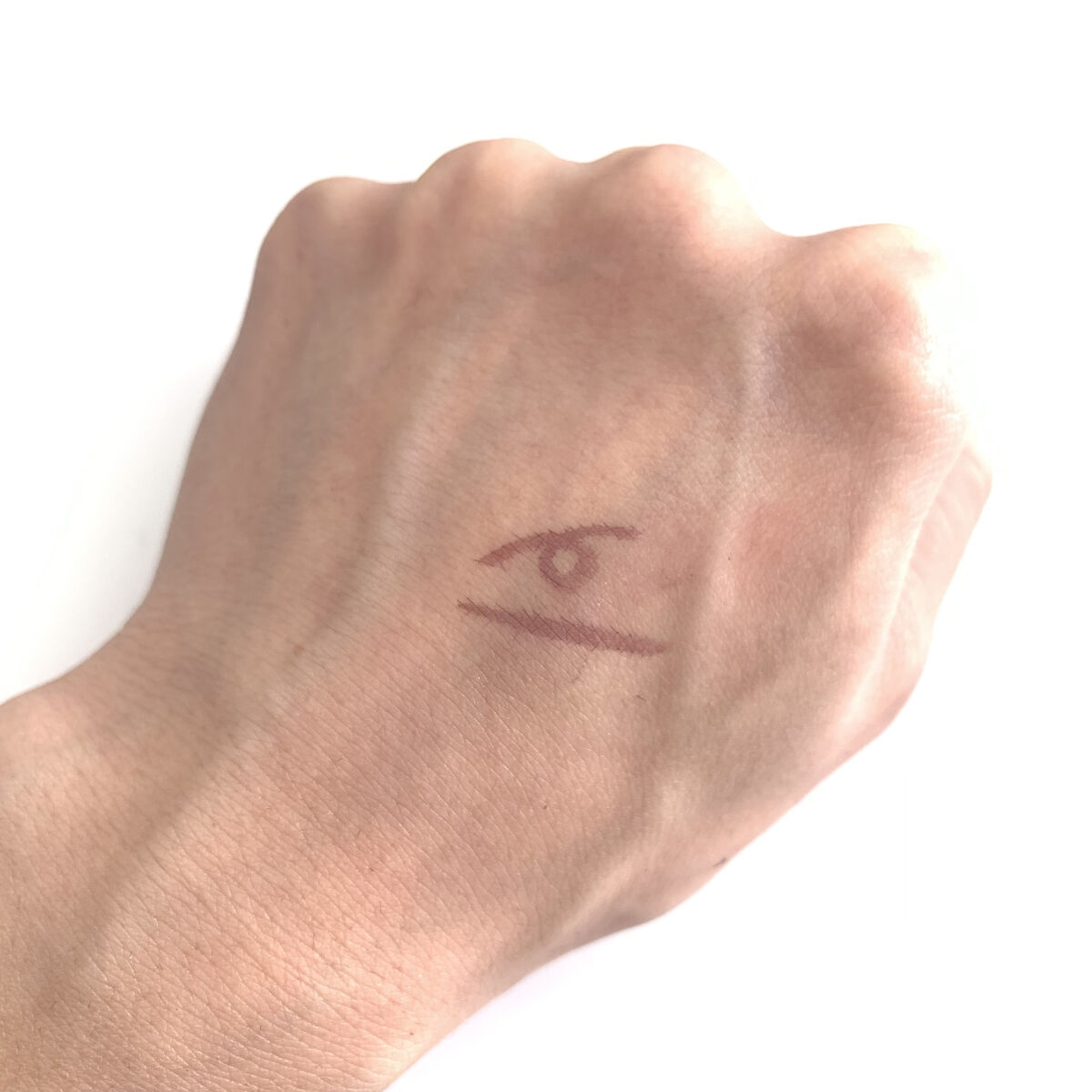 スキルレスライナー/LUMIURGLAS/リキッドアイライナーを使ったクチコミ（2枚目）