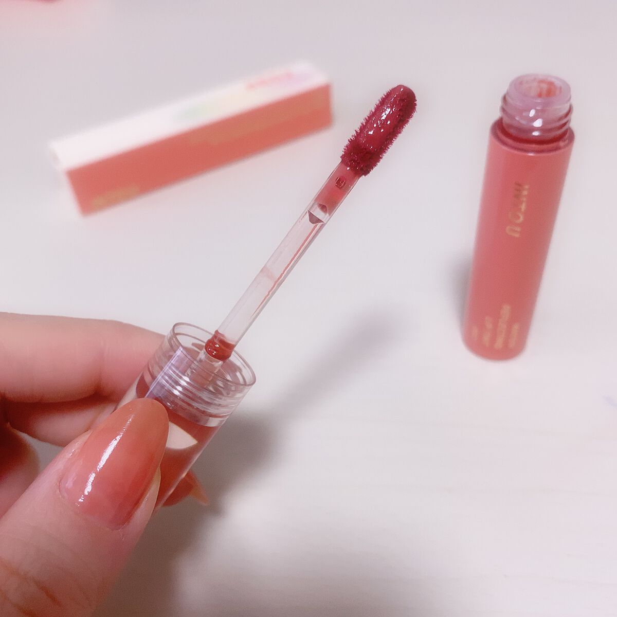 ウォーターリフレクティングリップティント/INTO U/リップティントを使ったクチコミ（2枚目）