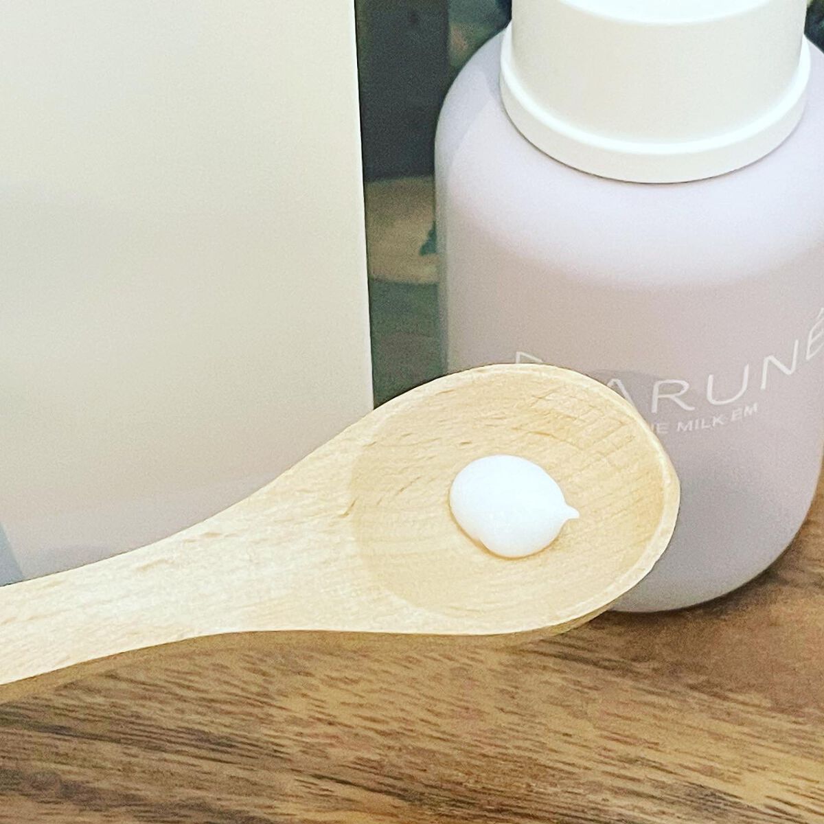 フラルネ ブライトリファイン ミルク EM/ALBION/乳液を使ったクチコミ(2枚目)