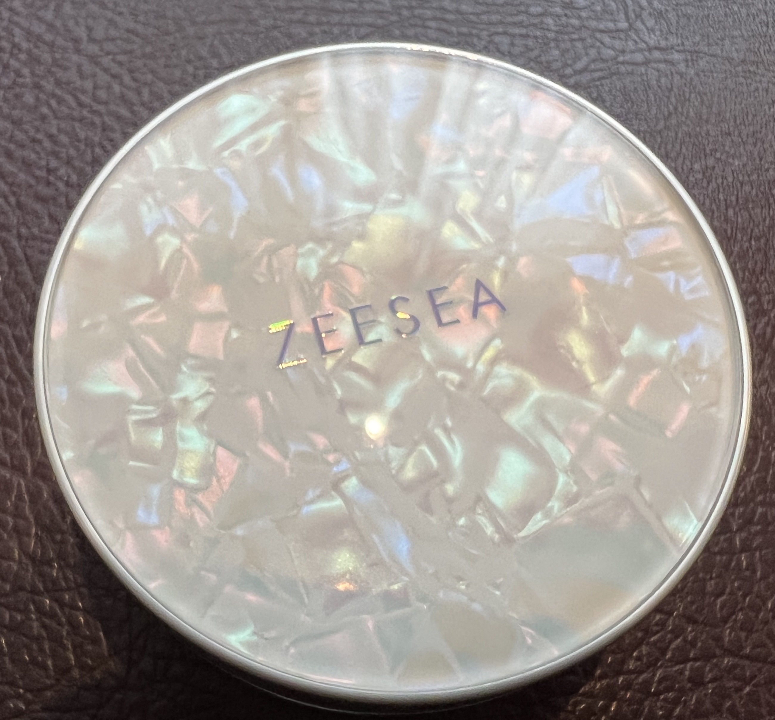 ZEESEA 「ゼロ」粉感皮脂コントロールルースパウダー J01 皮脂コントロール/ZEESEA/ルースパウダーを使ったクチコミ（1枚目）