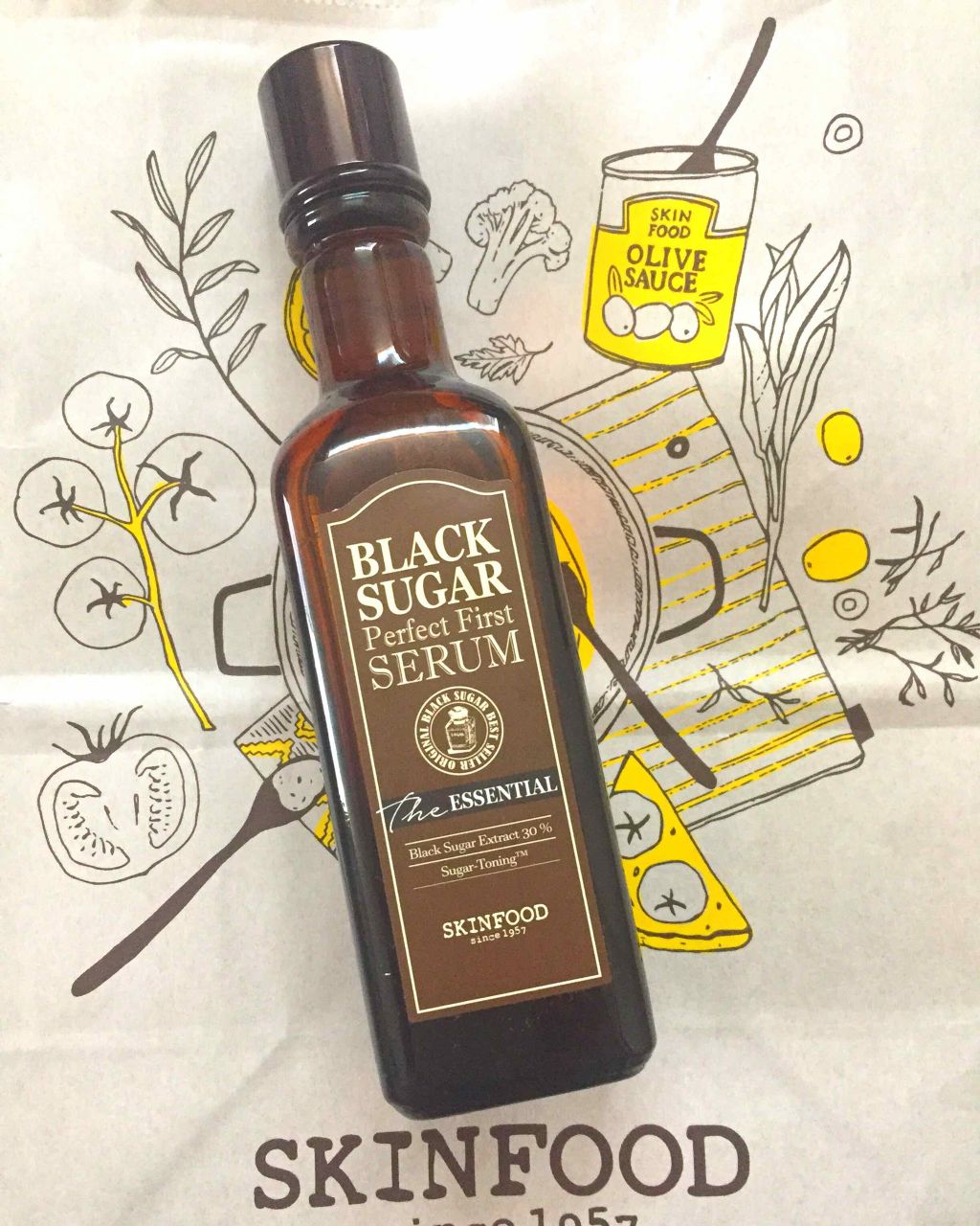 ブラックシュガー パーフェクト ファーストセラム ザ・エッセンシャル/SKINFOOD/美容液を使ったクチコミ(1枚目)