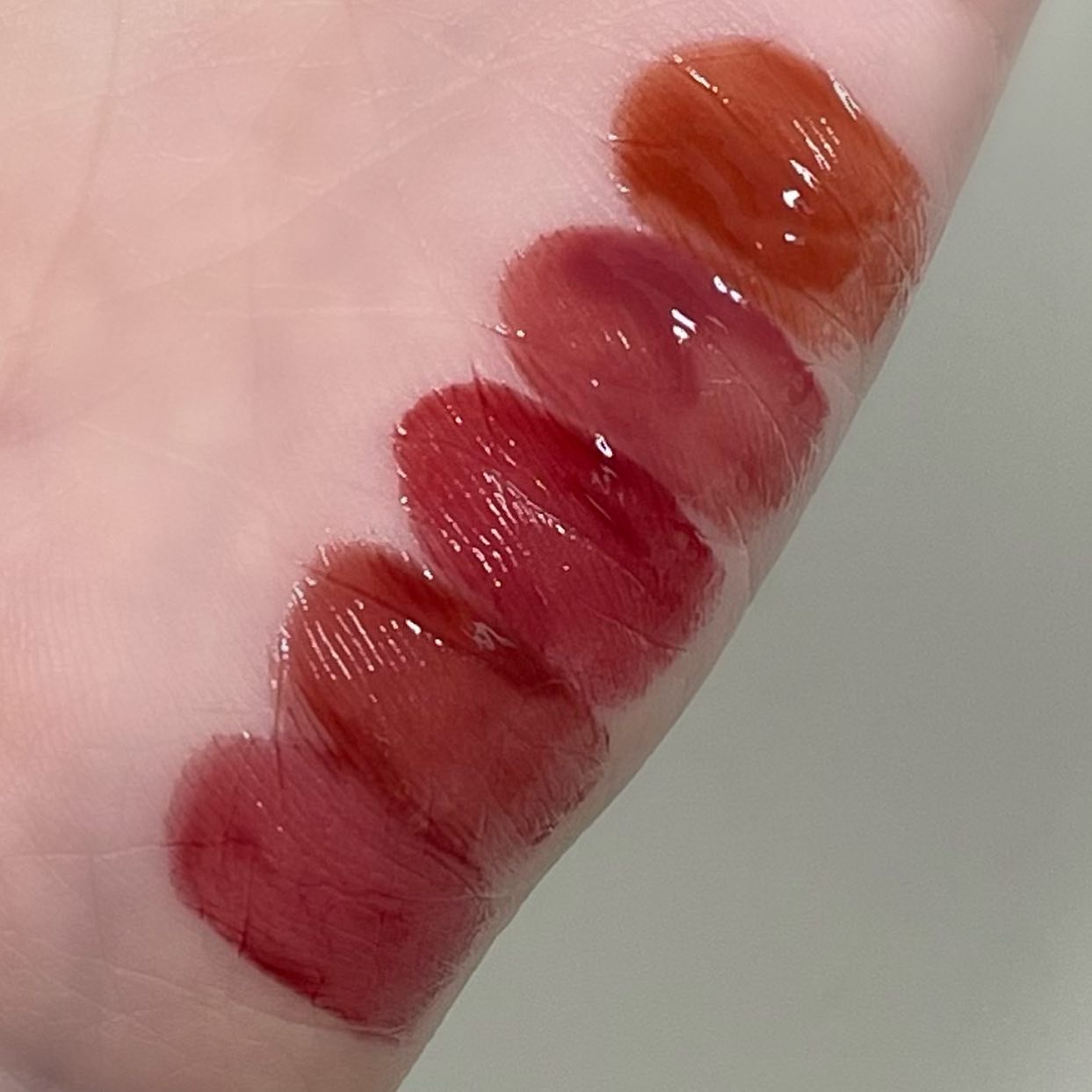 ザ ウォータリーデューティント/MERZY/リップティントを使ったクチコミ（2枚目）