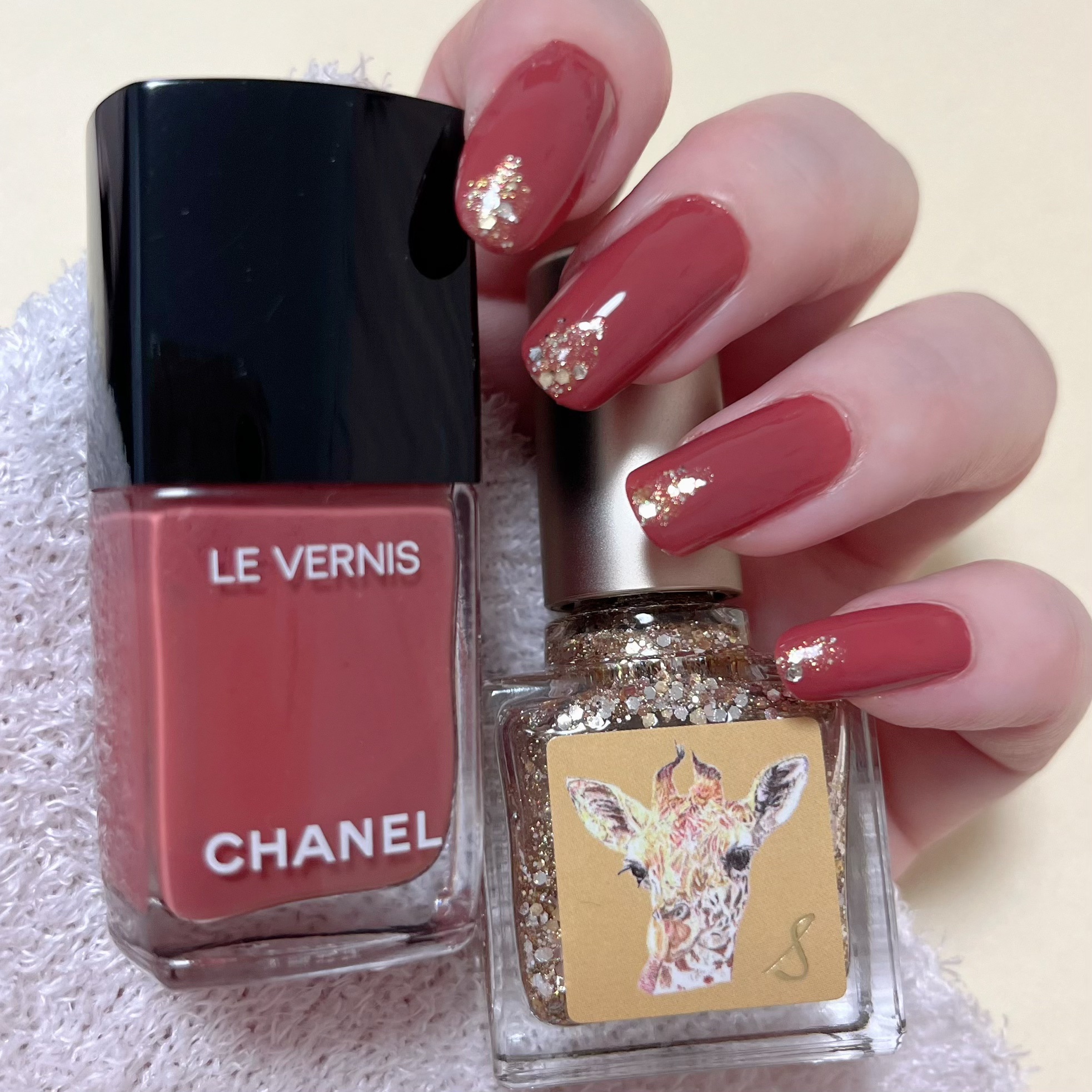 ヴェルニ ロング トゥニュ/CHANEL/マニキュアを使ったクチコミ（1枚目）