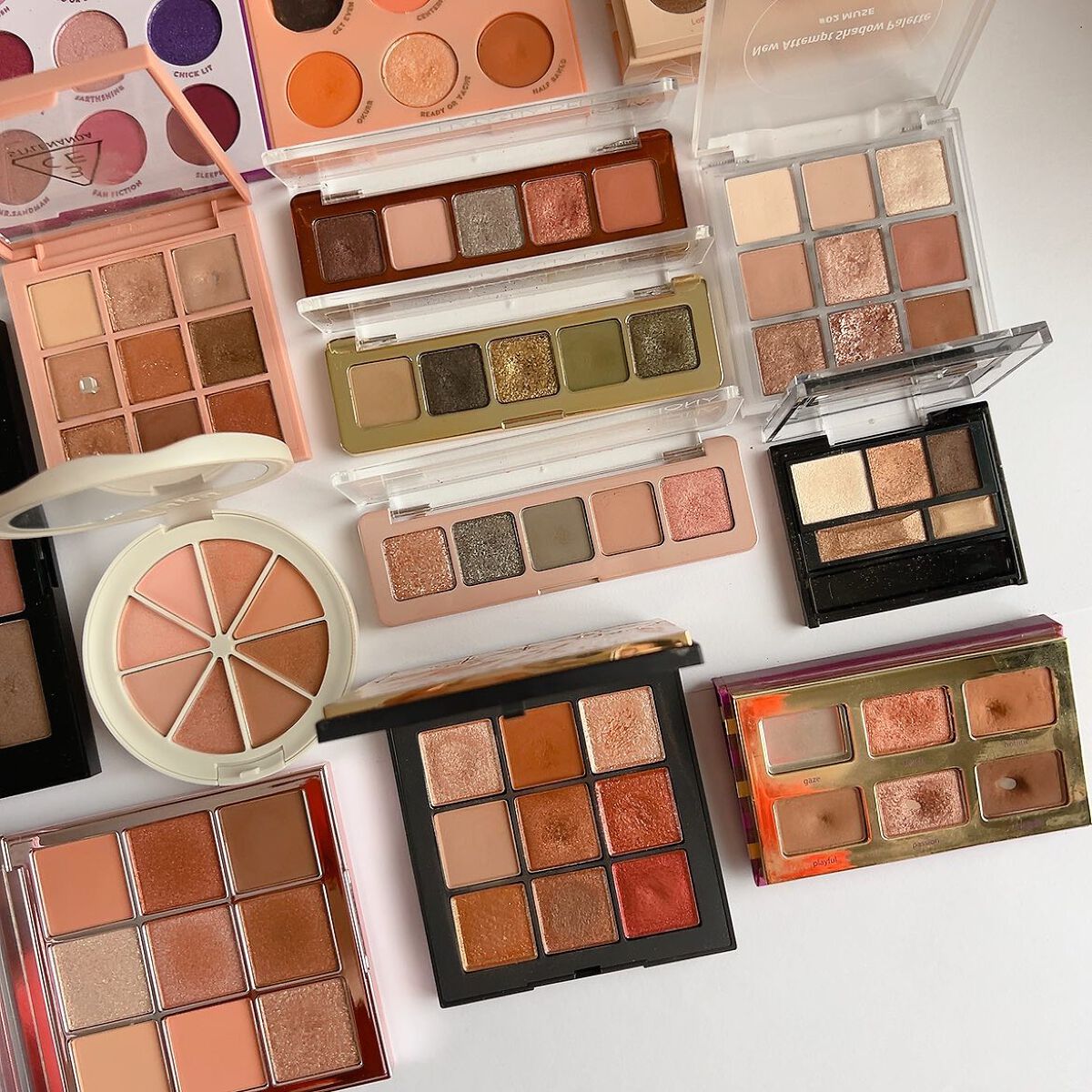 クロマティックス - アズキ フラッシュ/shu uemura/アイシャドウパレットを使ったクチコミ（3枚目）