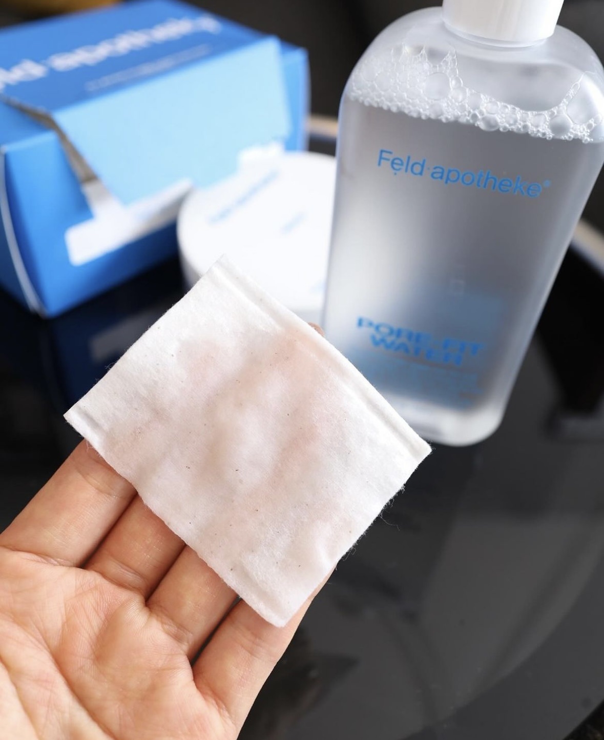 Feld Apotheke ポアフィットウォータートナーのクチコミ「毛穴をギュッと！

毛穴の黒ずみや、たるみ毛穴など毛穴の悩みがある方はぜひ使ってみて欲しいスキ.....」（3枚目）