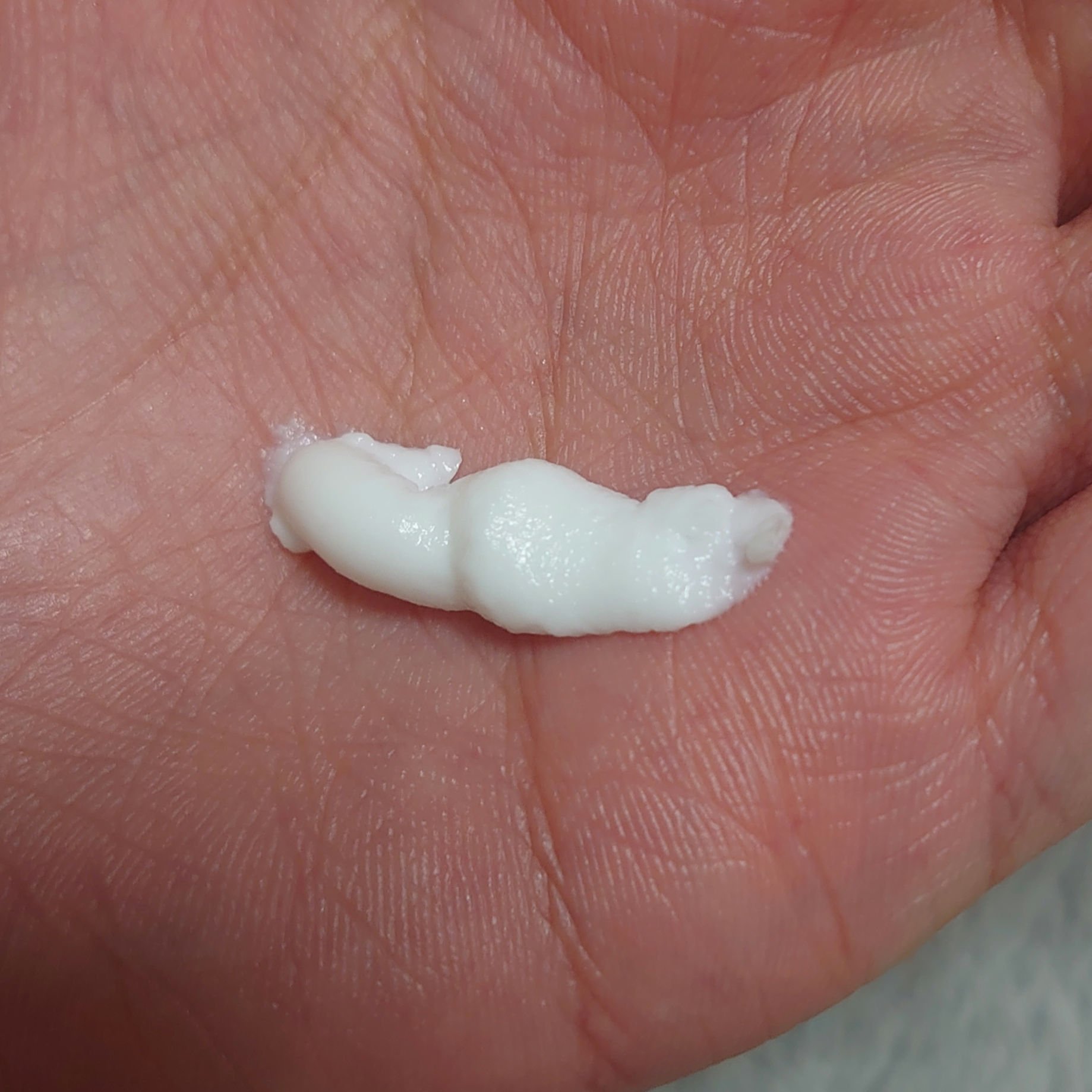 シアバターハンドクリーム/BEAUSTA/ハンドクリームを使ったクチコミ（2枚目）