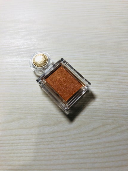 シャドーカスタマイズ/MAJOLICA MAJORCA/単色アイシャドウを使ったクチコミ(2枚目)