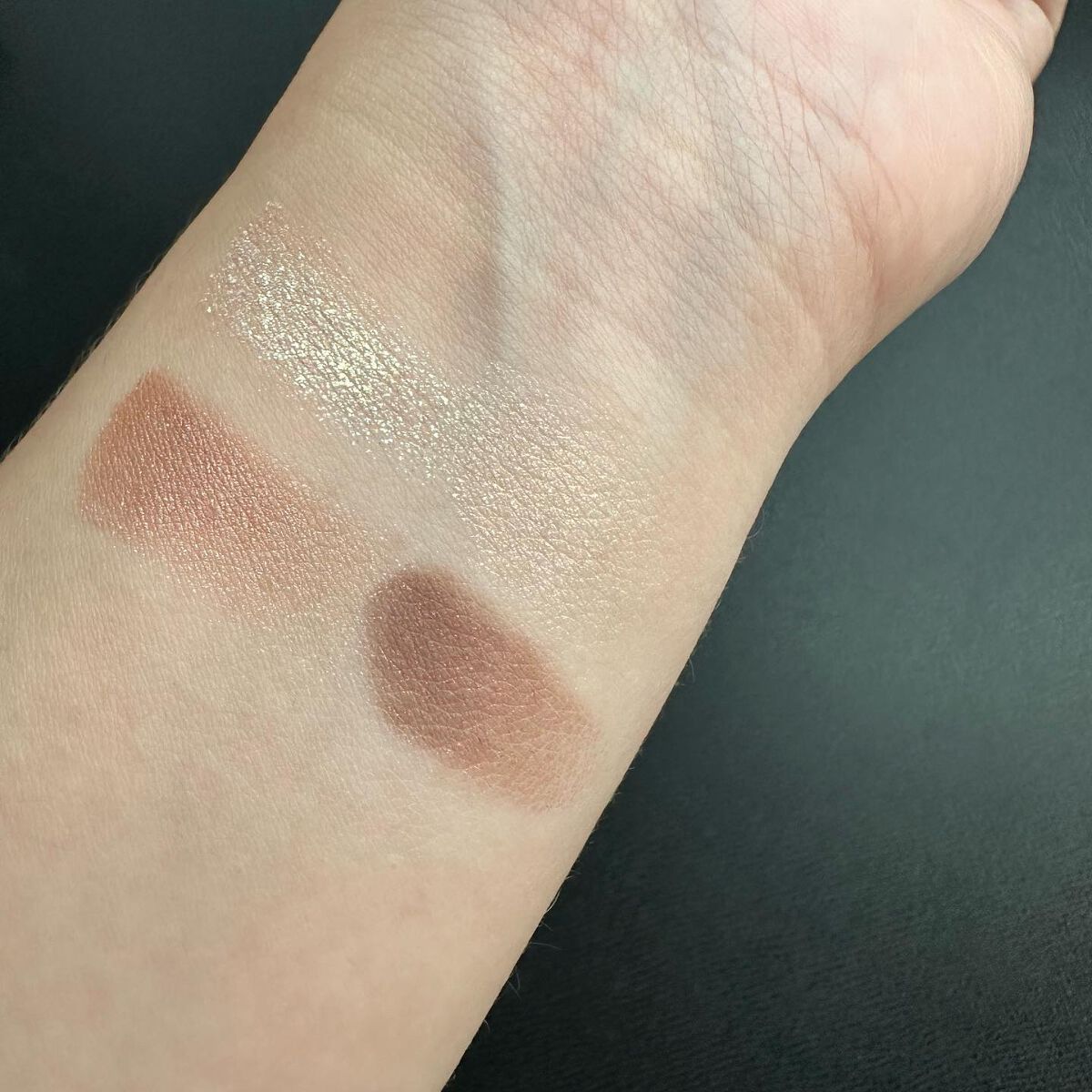 レブロン ダズル アイシャドウ クアッド 001 グレイジング ブラウン/REVLON/アイシャドウパレットを使ったクチコミ（3枚目）