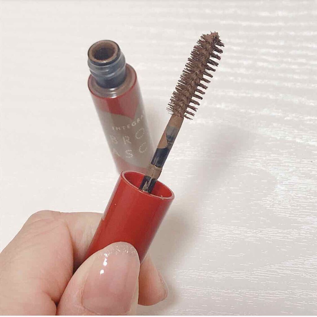 ニュアンスアイブローマスカラ/インテグレート/眉マスカラを使ったクチコミ（2枚目）