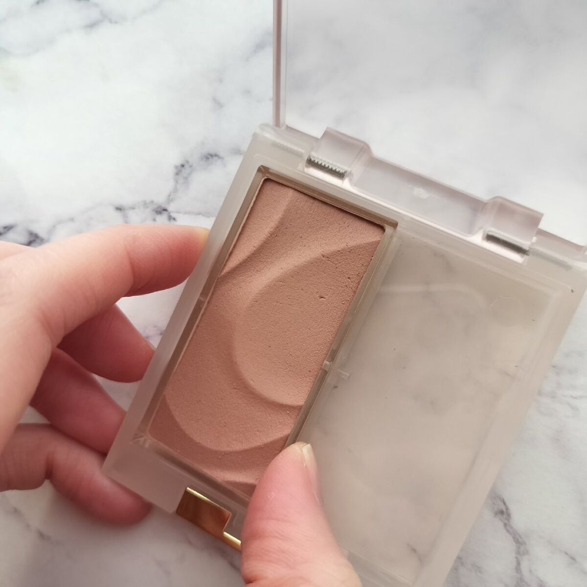 シームレストーン ブラッシュ/excel/パウダーチークを使ったクチコミ（2枚目）