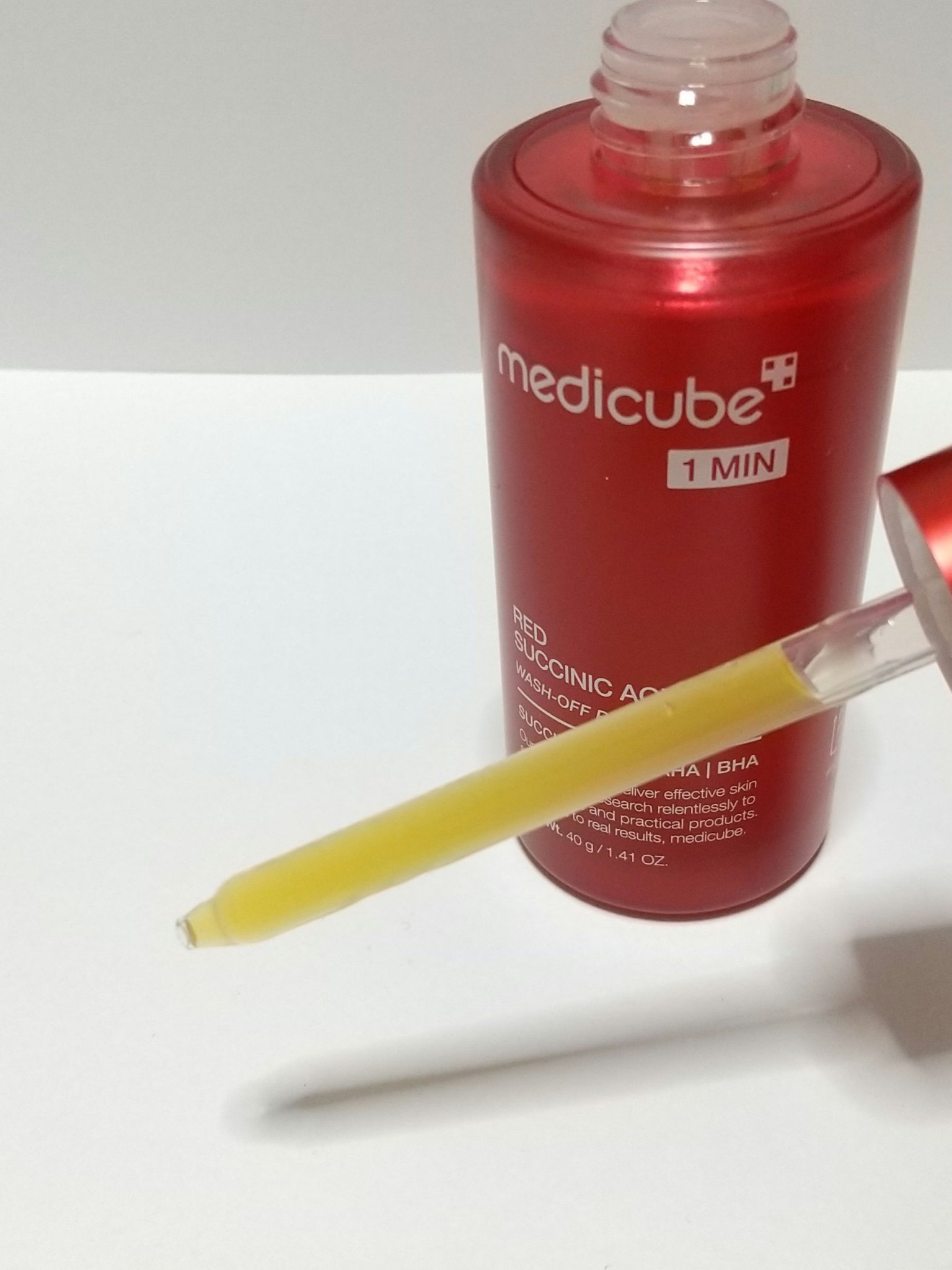 レッドアクネピーリングセラム/MEDICUBE/美容液を使ったクチコミ（2枚目）