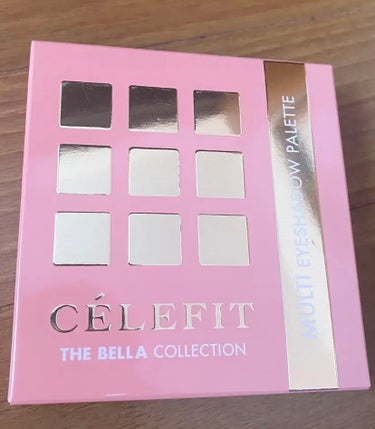 CELEFIT The Bella collection eyeshadow paletteのクチコミ「CELEFIT  セレフィット
The Bella collection eyeshadow .....」（3枚目）