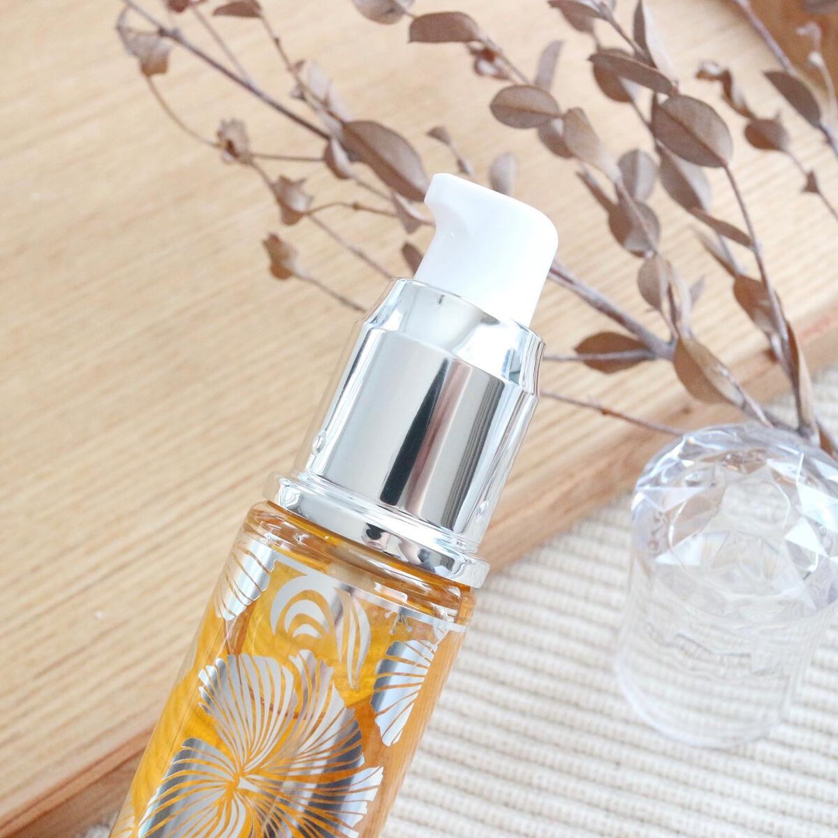 アイーナハイビスカスオイル/Aina/フェイスオイルを使ったクチコミ（3枚目）