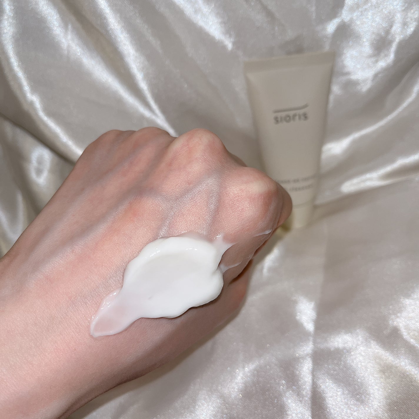 ラトゥー エクラ ファンデーション プライマー N/PAUL & JOE BEAUTE/化粧下地を使ったクチコミ(2枚目)