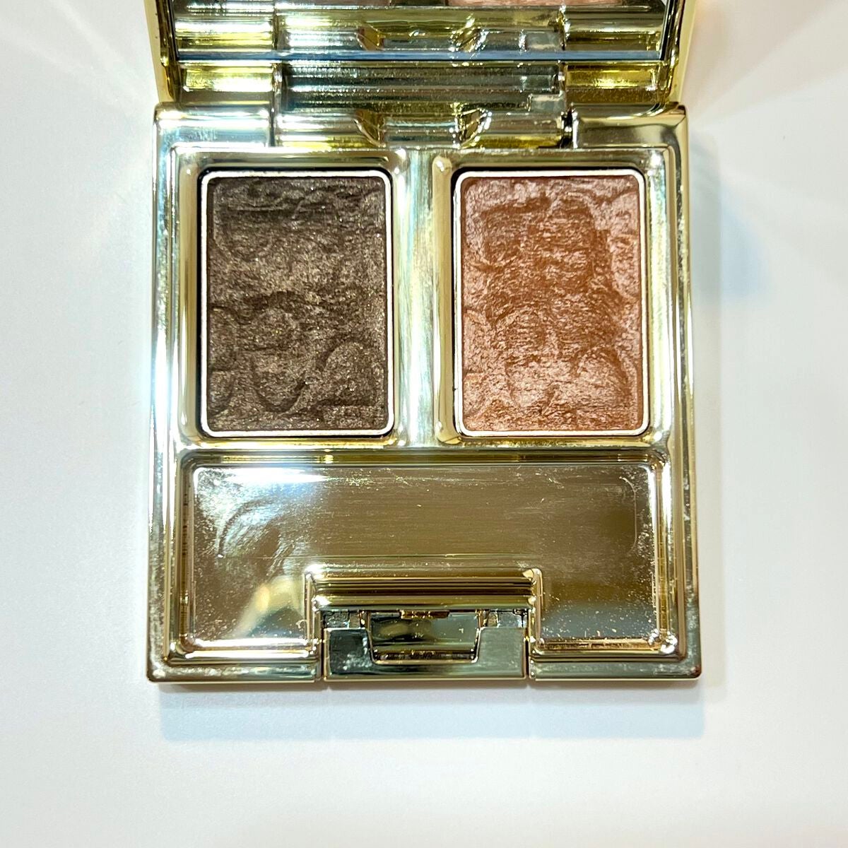 エレガンス アルモニーアイズ/Elégance/アイシャドウパレットを使ったクチコミ(2枚目)