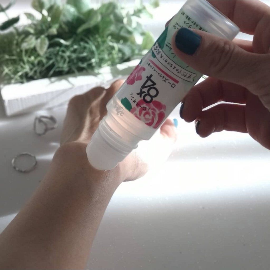 ロールオン ローズ＆ヴァーベナの香り/８ｘ４/デオドラント・制汗剤を使ったクチコミ（2枚目）