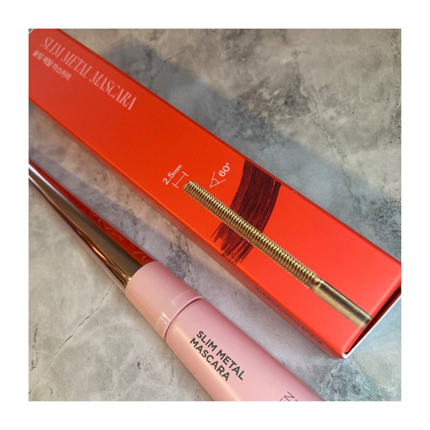 スリムメタルマスカラ/NEOGEN/マスカラを使ったクチコミ（3枚目）