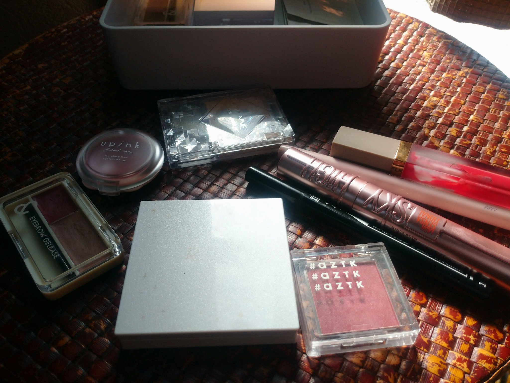 エアリータッチ UVエッセンスベース 通常/クラブ/化粧下地を使ったクチコミ（2枚目）