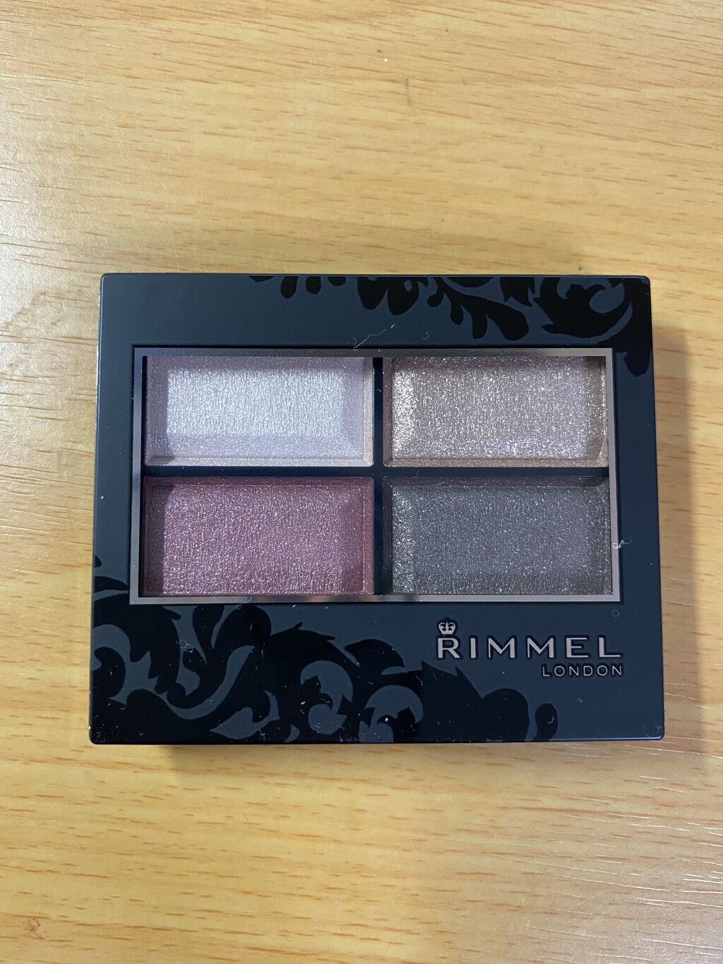 ロイヤルヴィンテージ アイズ/リンメル ロンドン/アイシャドウパレットを使ったクチコミ（1枚目）