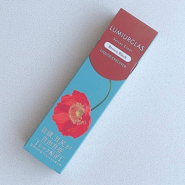 ベルベットライナー/LUMIURGLAS/リキッドアイライナーを使ったクチコミ(1枚目)