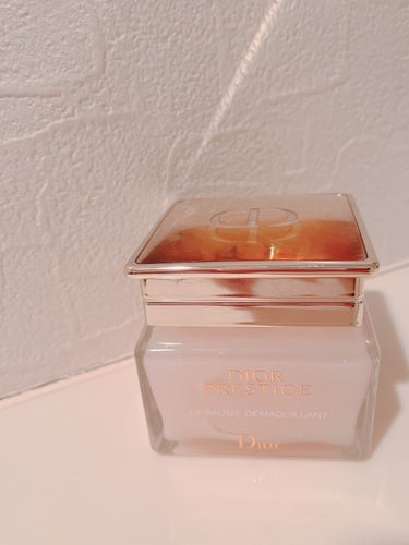 Dior プレステージ ル バーム デマキヤントのクチコミ「Dior プレステージ ル バーム デマキヤント🫧🌸


香りが凄い甘い香りで好きです❕✨

.....」（1枚目）