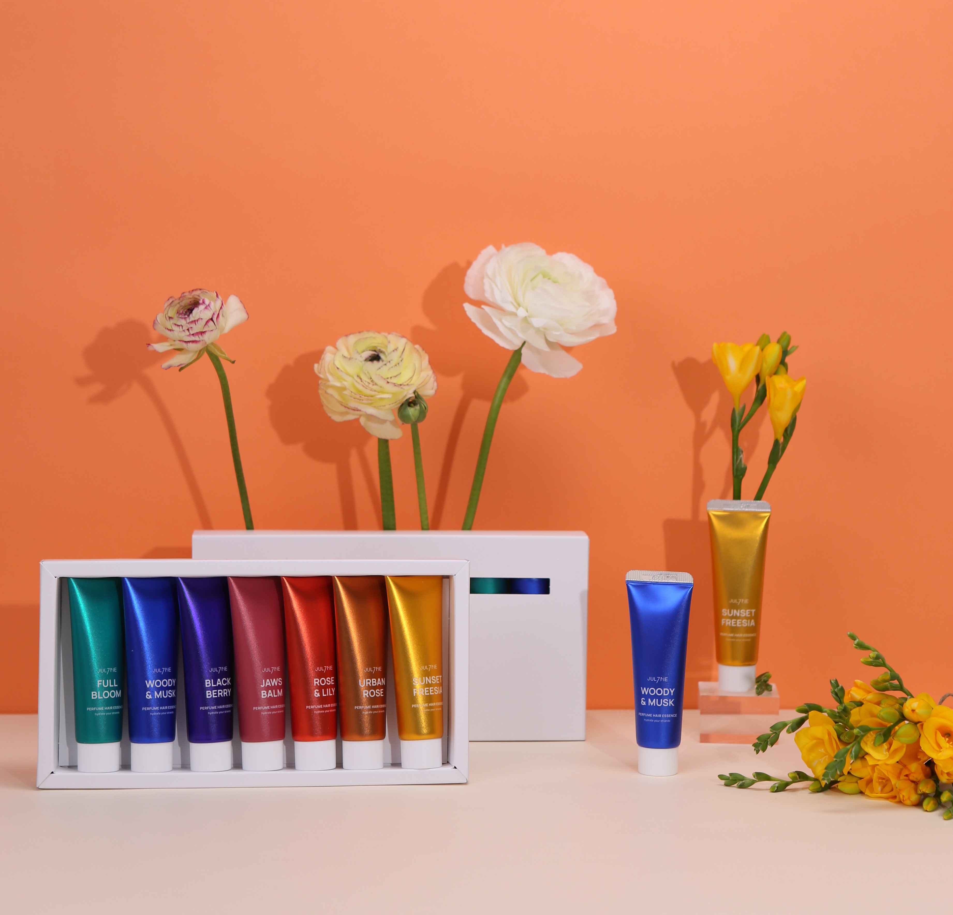 LIPSで『髪に塗る香水』で大人気のヘアエッセンス💛7種類の香りが試せるセットをLIPSユーザーの皆様に抽選でプレゼント🎁（2枚目）