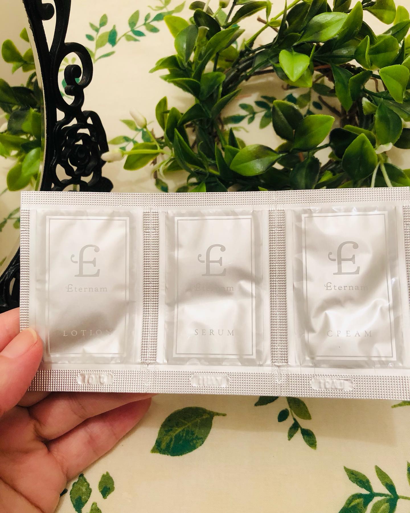 エテルナム​トライアルキット(5日分)/エテルナム/トライアルキットを使ったクチコミ（3枚目）