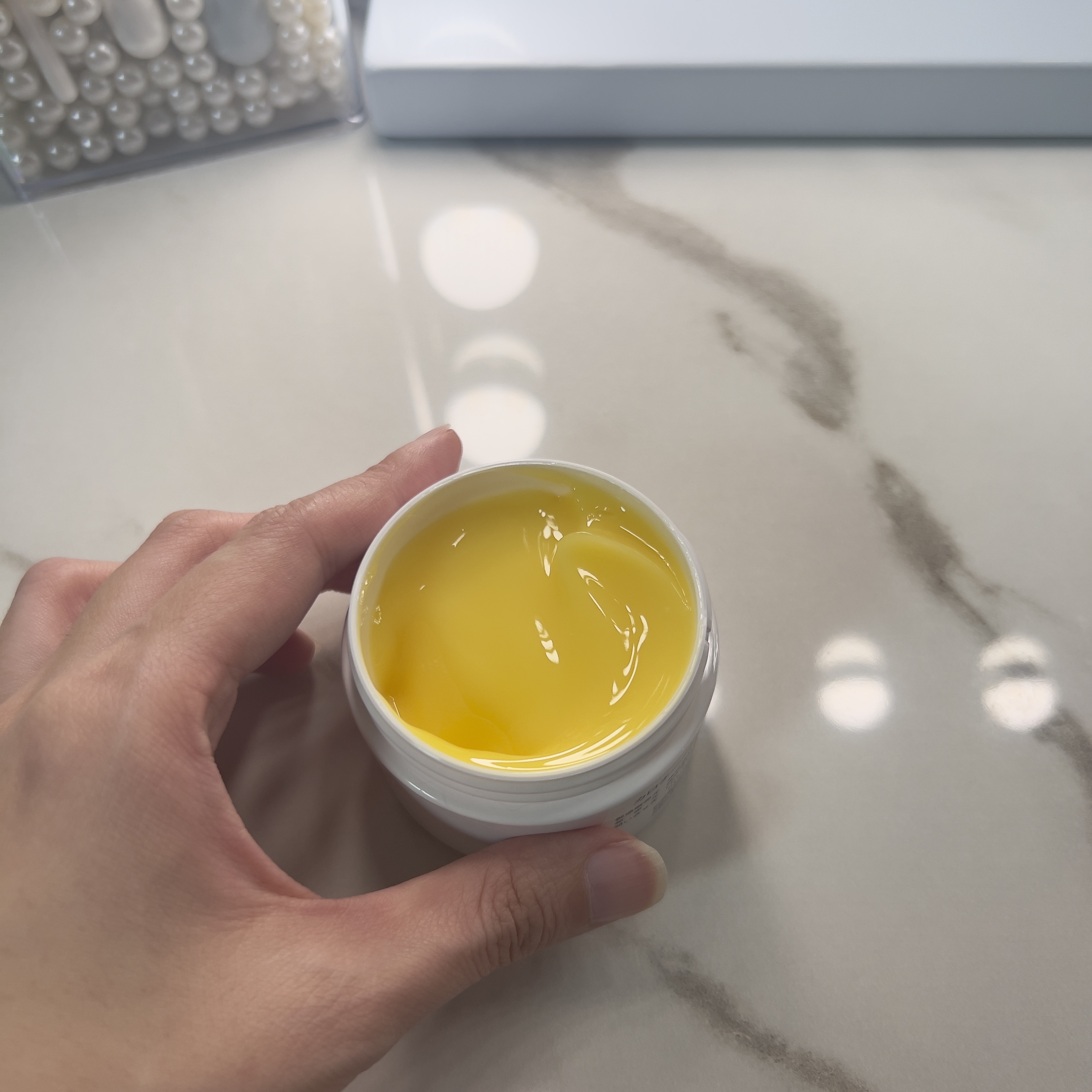 カロチーノジェル/セルキュレイト/フェイスクリームを使ったクチコミ（1枚目）