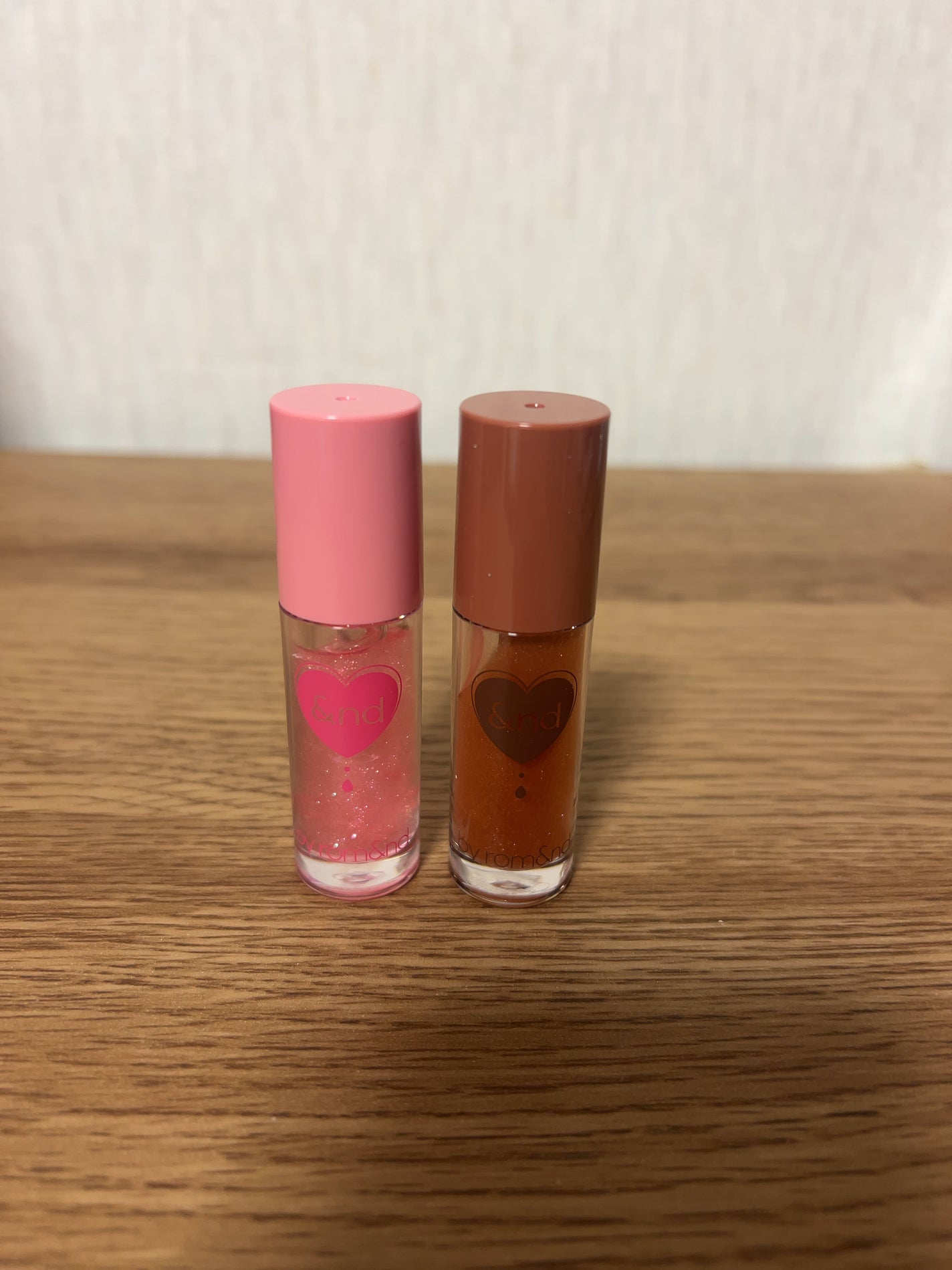 グラッシーコーティンググロス/&nd by rom&nd/リップグロスを使ったクチコミ(2枚目)