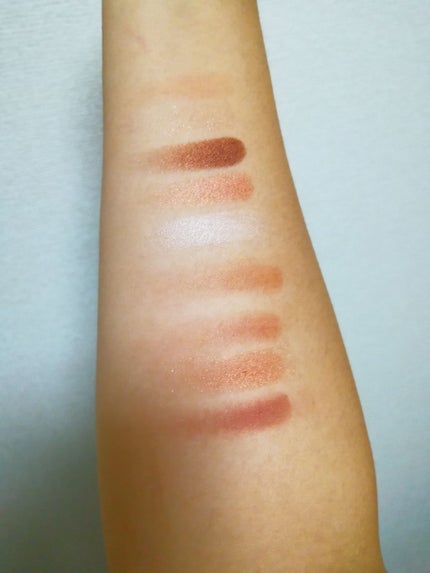 UR GLAM BLOOMING EYE COLOR PALETTE/U R GLAM/アイシャドウパレットを使ったクチコミ(3枚目)