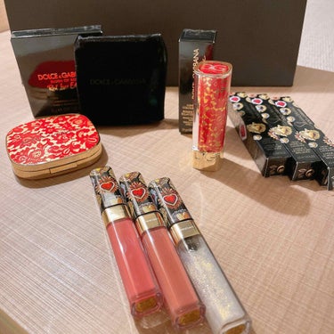 シャイニッシモ ハイシャインリップラッカー/DOLCE&GABBANA BEAUTY/口紅を使ったクチコミ（2枚目）