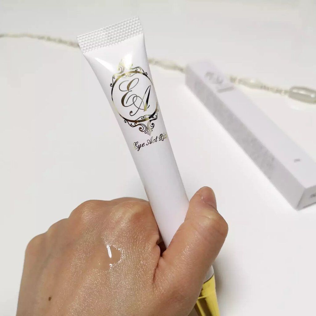 じゅんころ on LIPS 「まぶた用クリームを使ってみました😊「アイアクトリッチ〈エッセン..」(4枚目)