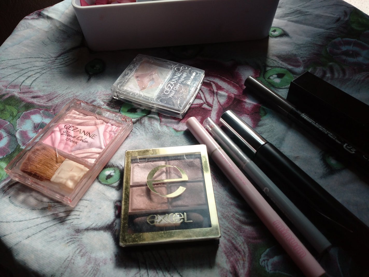 スキニーリッチシャドウ/excel/アイシャドウパレットを使ったクチコミ(2枚目)