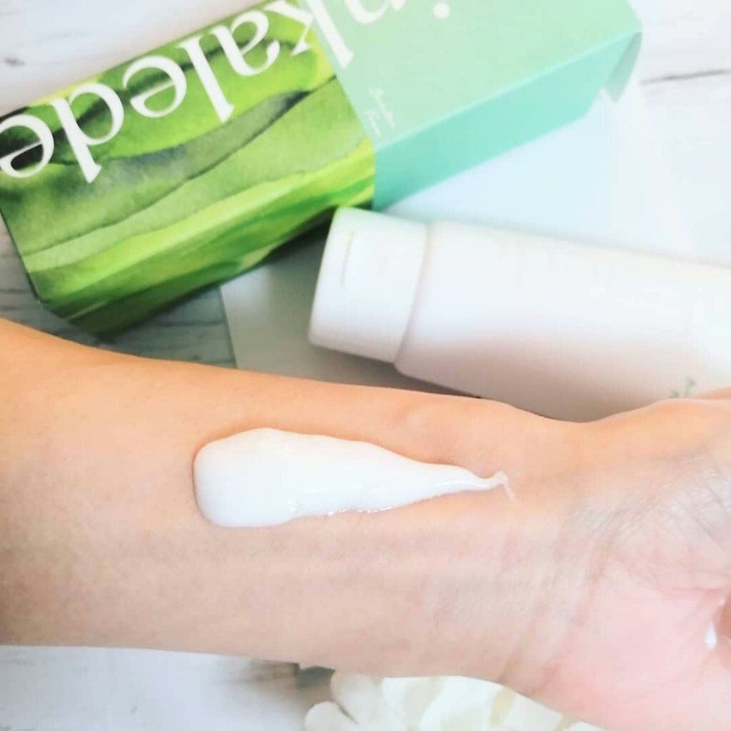 スキンケールド ブースターフォームのクチコミ「ブースターの役割をひしひしと感じるアラフォーのお肌。﻿
ブースター＝化粧水、オイルという印象が.....」（3枚目）