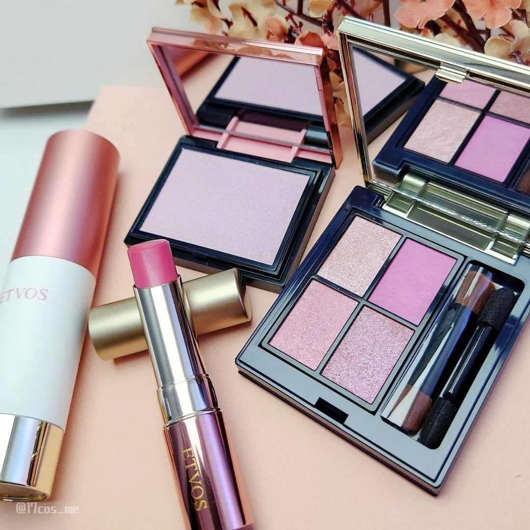 ホリデーコフレ2023〈カームピンク〉/エトヴォス/メイクアップキットを使ったクチコミ(8枚目)