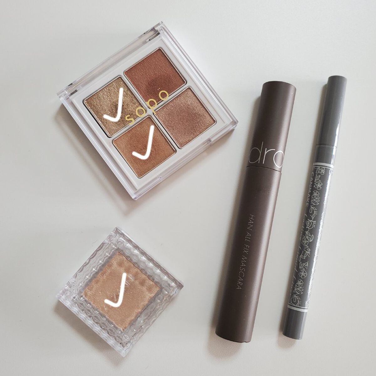 ラスティングリキッドライナー/キャンメイク/リキッドアイライナーを使ったクチコミ（3枚目）