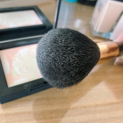 あずみ♡投稿ある方インスタもフォロバ♡ on LIPS 「最近お気に入りのフェイスパウダー用ブラシ!SIXPLUSの..」(4枚目)