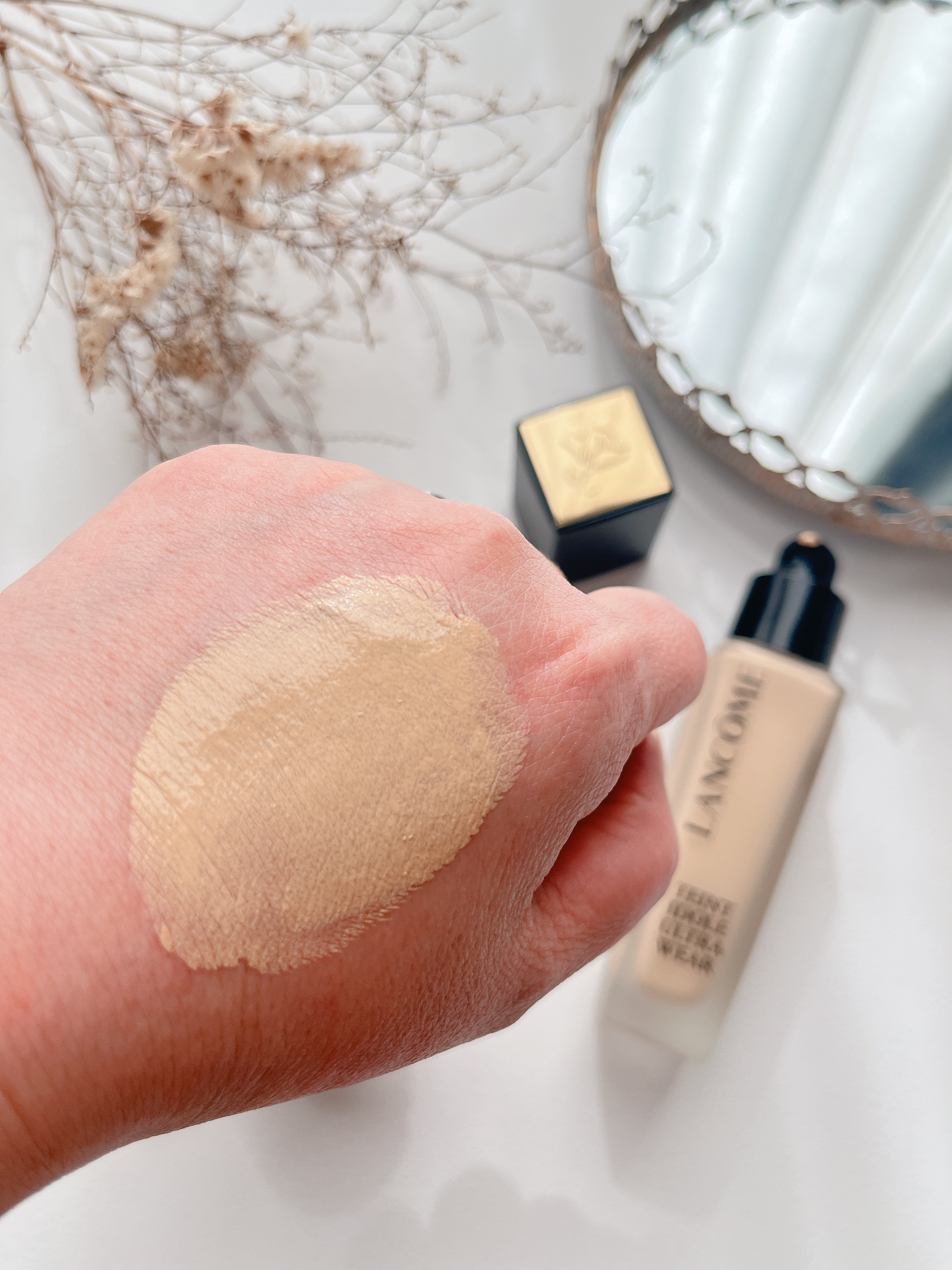 タンイドル ウルトラ ウェア リキッド N B-02/LANCOME/リキッドファンデーションを使ったクチコミ（3枚目）