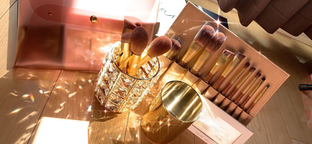 SIXPLUS X MARILYN 10本メイクアップブラシセット/SIXPLUS/メイクブラシを使ったクチコミ（2枚目）