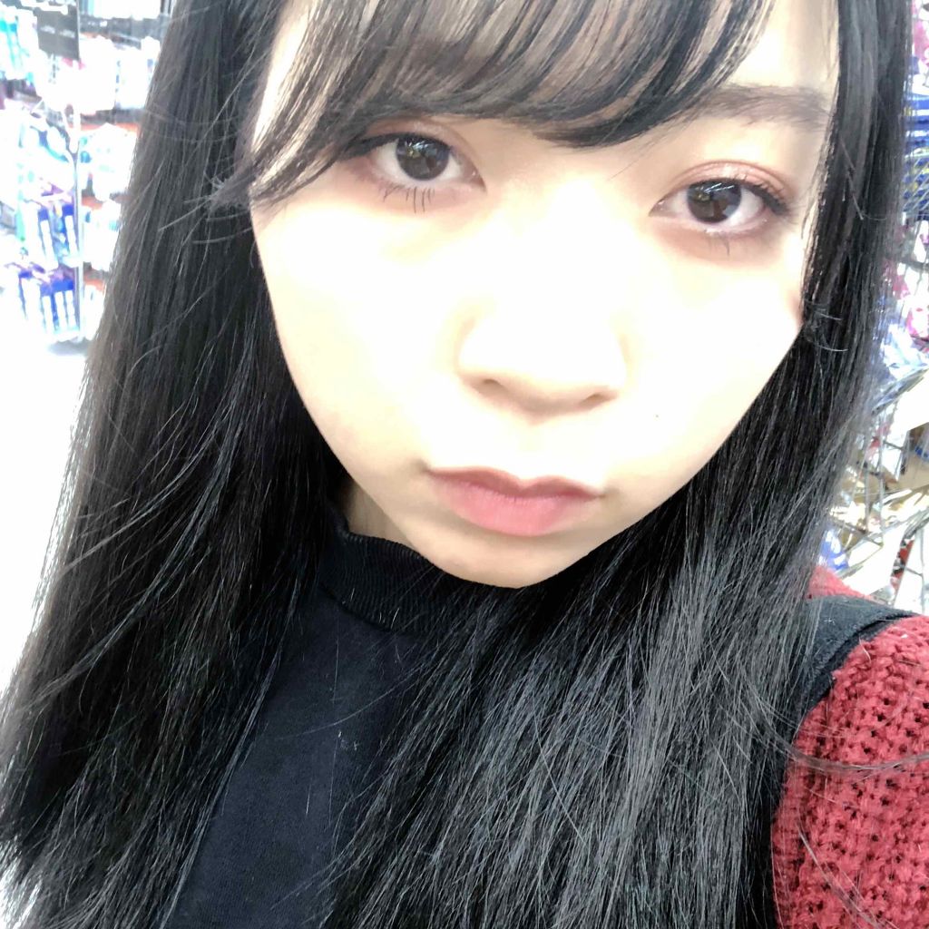 しに子ちゃん on LIPS 「髪色が変わったのでメイクもガラッと変えてみました!一枚めは今朝..」(2枚目)