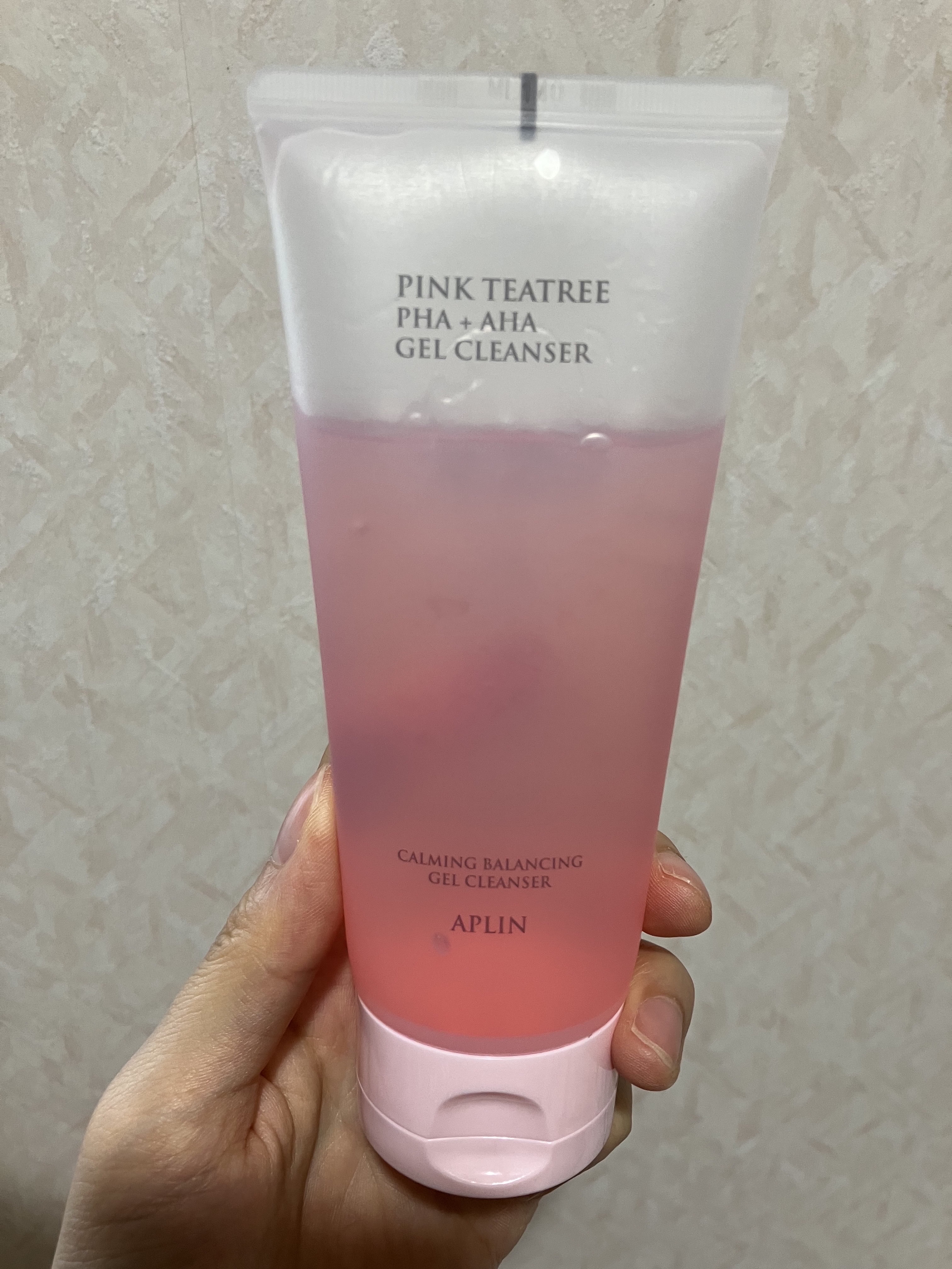 ピンクティーツリージェルクレンザー/APLIN/その他洗顔料を使ったクチコミ（3枚目）