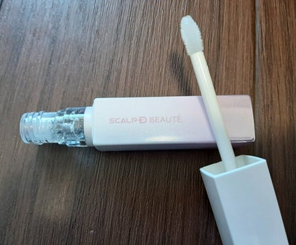 スカルプDボーテ ピュアフリーアイラッシュセラム プレミアムクイーン/アンファー(スカルプD)/まつげ美容液を使ったクチコミ(2枚目)