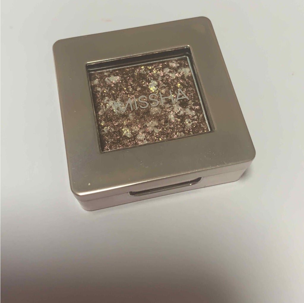 グリッタープリズム シャドウ/MISSHA/グリッターを使ったクチコミ(1枚目)