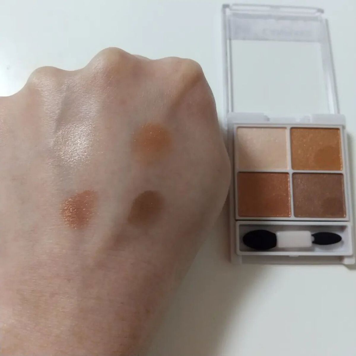 シルキースフレアイズ/キャンメイク/アイシャドウパレットを使ったクチコミ（2枚目）