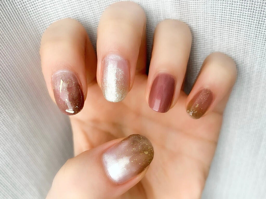 カラフルネイルズ/キャンメイク/マニキュアを使ったクチコミ(2枚目)