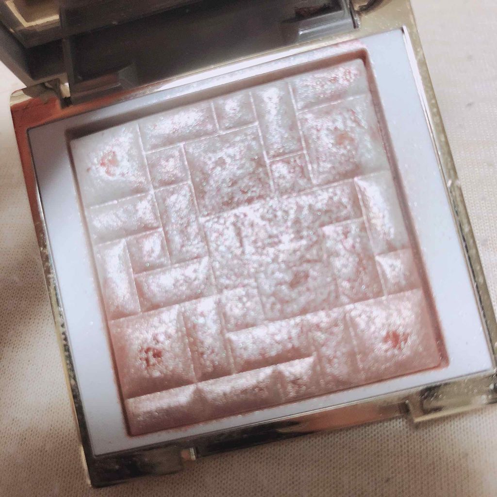 ミニハイライティングパウダー/BOBBI BROWN/パウダーハイライトを使ったクチコミ(2枚目)