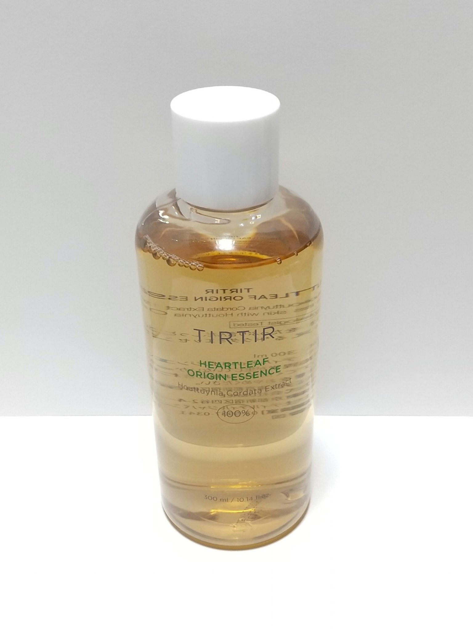 TIRTIR(ティルティル)  ハートリーフオリジンエッセンスのクチコミ「⭐️⭐️⭐️⭐️☆
最後の1本を開封🥺

TIRTIR
ハートリーフオリジンエッセンス

しゃ.....」（1枚目）